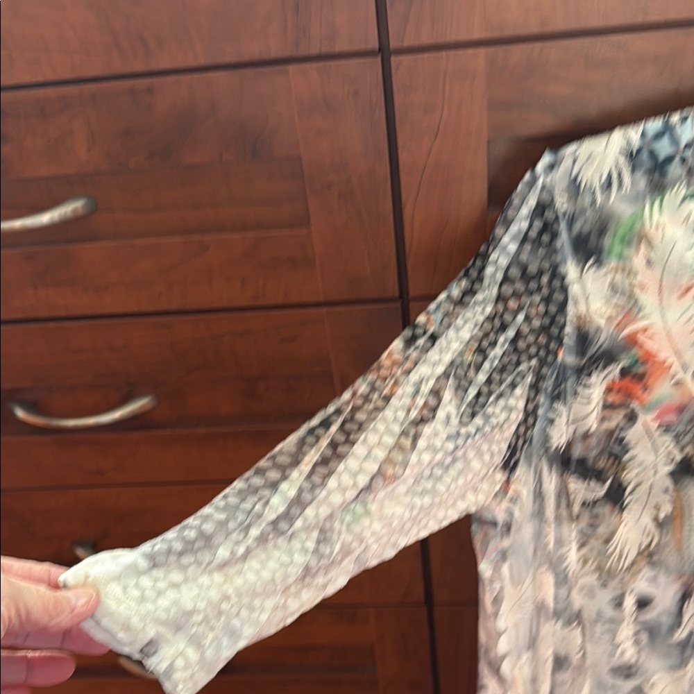 Kamana Women's Multicolor Sheer Top-EUC - Picture 3 of 4